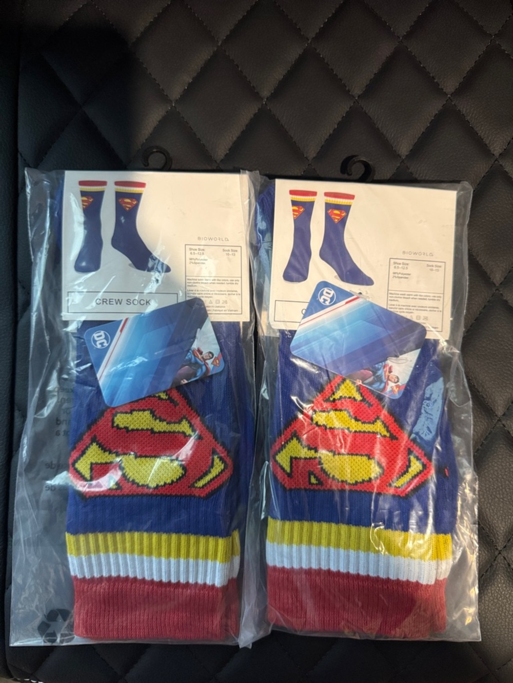 2pairs of DC Superman shoe size 6.5 to 12.5 socks